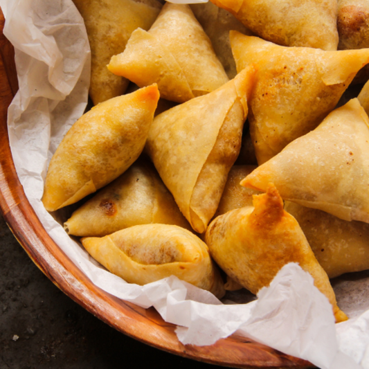 Chicken Cheese Samosa (12Pcs)